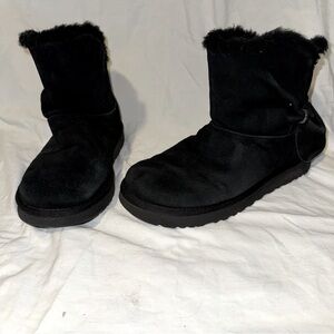 Ugg classic mini twist black suede ankle boots in size 7